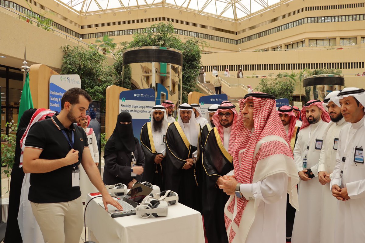 VRSolutions Company tweet media