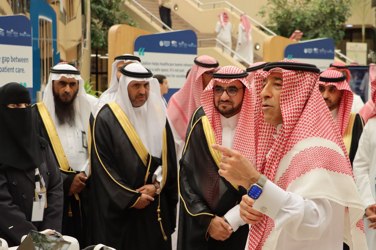 VRSolutions Company tweet media