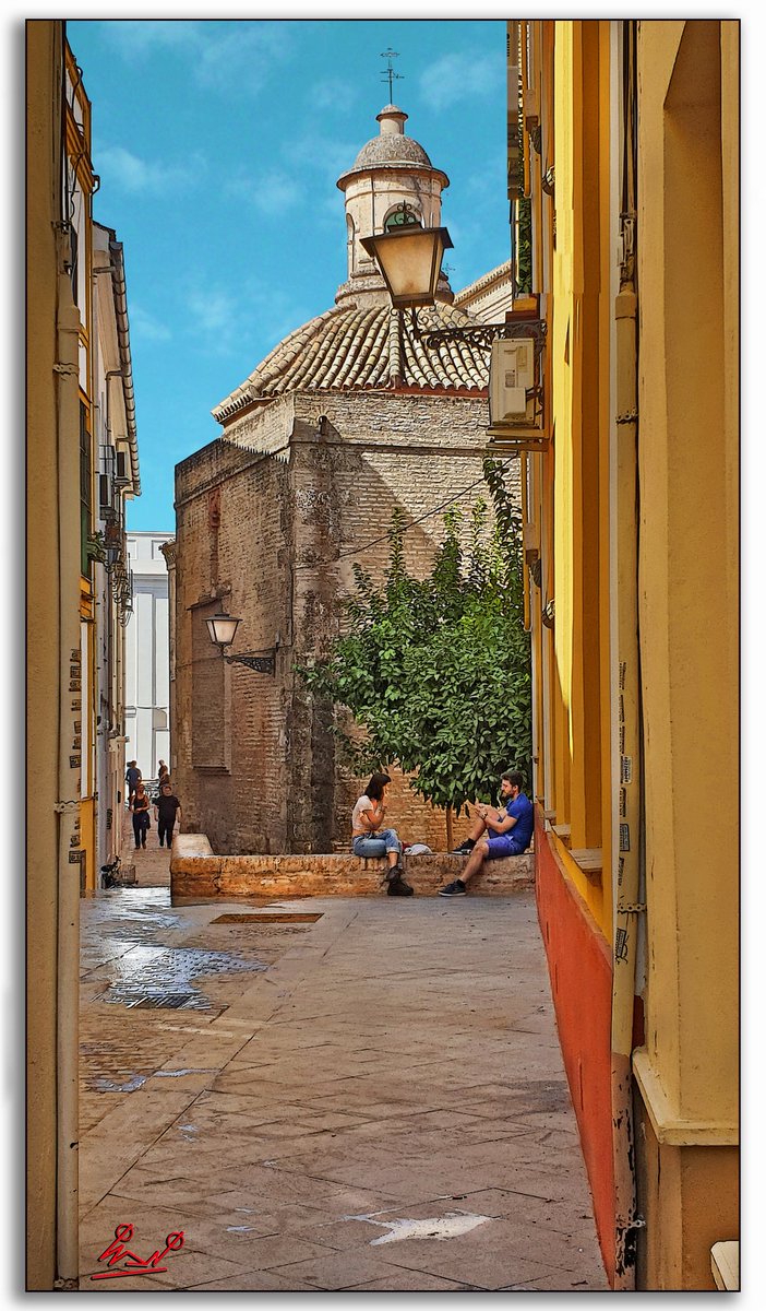 Santa Marina desde la calle Bordador Rodríguez Ojeda.