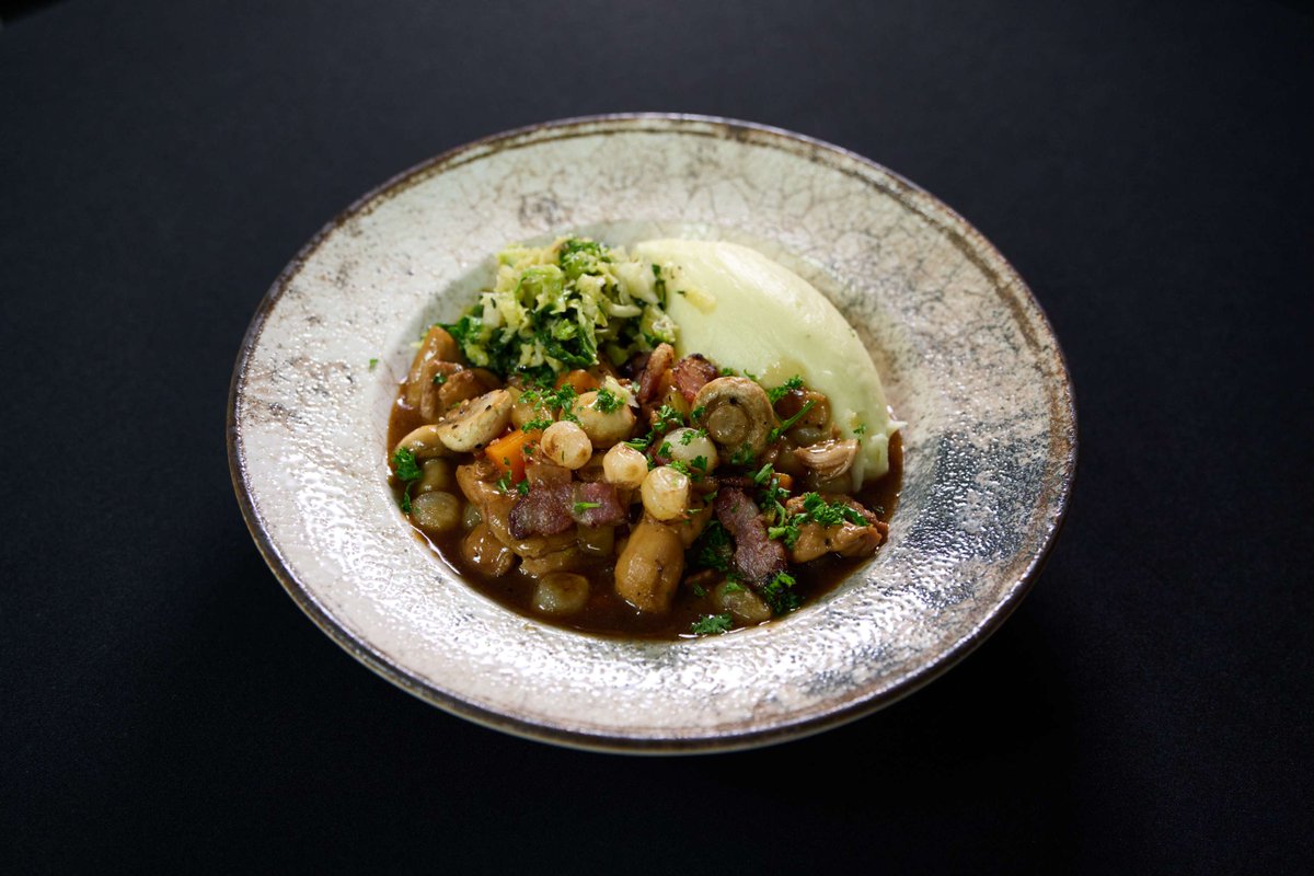 We are beyond proud to announce that Ilona Tomza, Porthaven Care Homes has been crowned the 2025 NACC Care Chef of the Year🏆 
Ilona wowed the judges with a menu that was as creative as it was delicious...join us in celebrating Ilona as she takes her place as the 2025 Champion 🎉