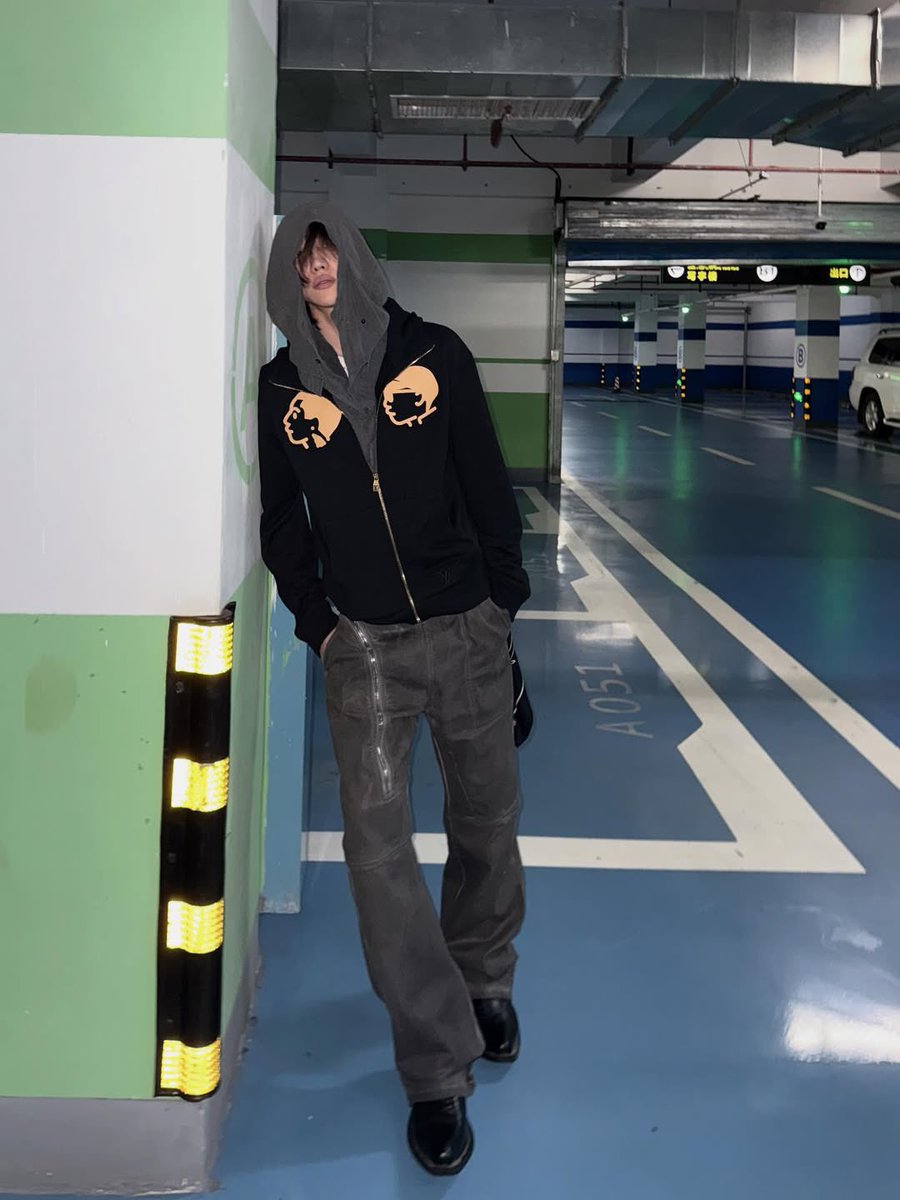입술만보임 ㅠ 아