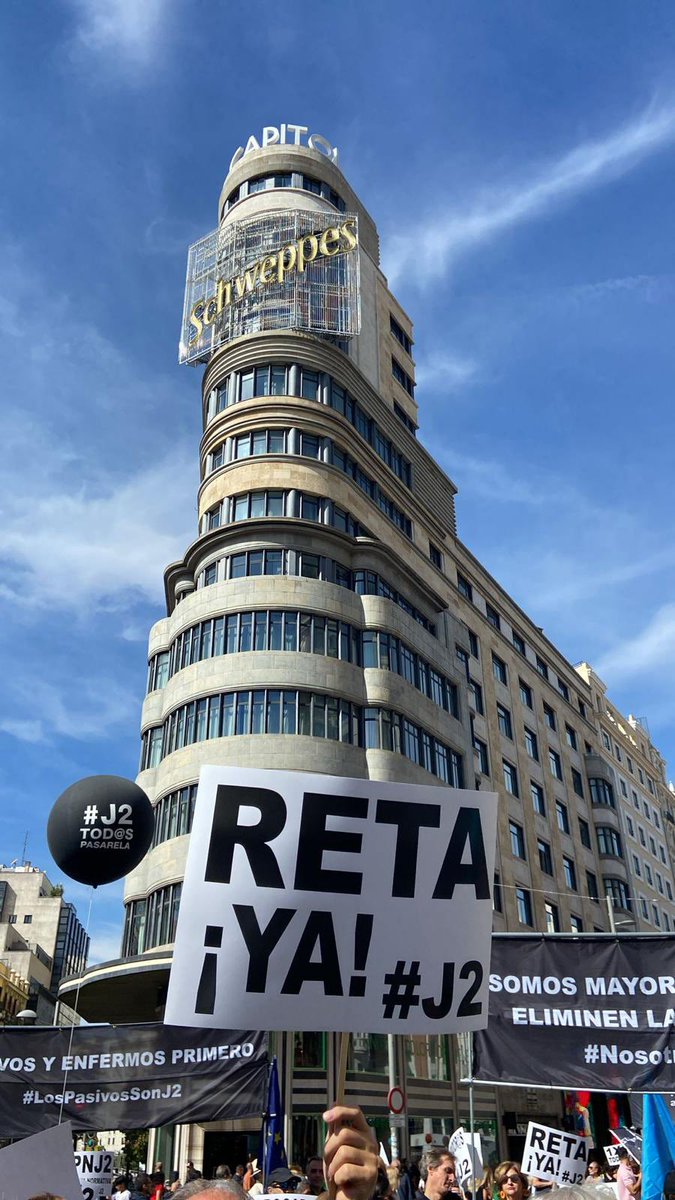 HipolaMaria's tweet photo. Si creen que la solución está en el Pacto de Toledo es que no tienen conciencia 
#Pasarela1x1alRetaParaTodos 
La solución la necesitamos YA
Para algunos compañeros la situación es insostenible 
Por dignidad, enmienden con #PNJ2
@GPPopular 
@NunezFeijoo 
@MoroMjesus 
@cucagamarra https://t.co/QGIAA6i3K5