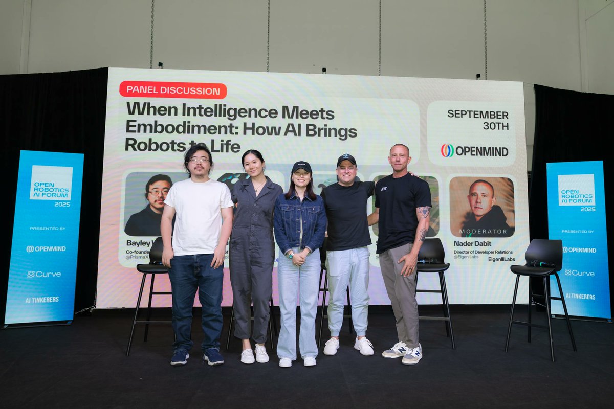 openmind_agi's tweet image. 4/ When Intelligence Meets Embodiment: How AI Brings Robots to Life

Bayley @castorhat from @PrismaXai
Karen @dabblerer_ from @BitRobotNetwork
Jing @jinglingcookies from @monad
Stefano @0xbury from @virtuals_io
Nader Dabit @dabit3 from @eigenlayer