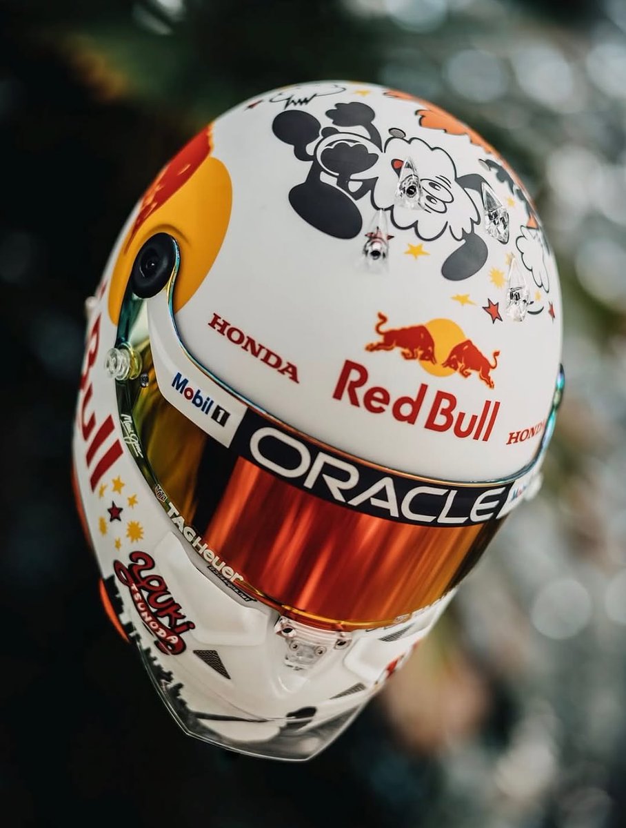 F1HLM's tweet photo. Helmet design of Yuki Tsunoda for the #SingaporeGP
🎨 Adrien Paviot Designs / BS DESIGNS
#yt22 #tsunoda #rbf1 #redbull #f1 #formula1 #motorsport https://t.co/UcAA2IDfH4