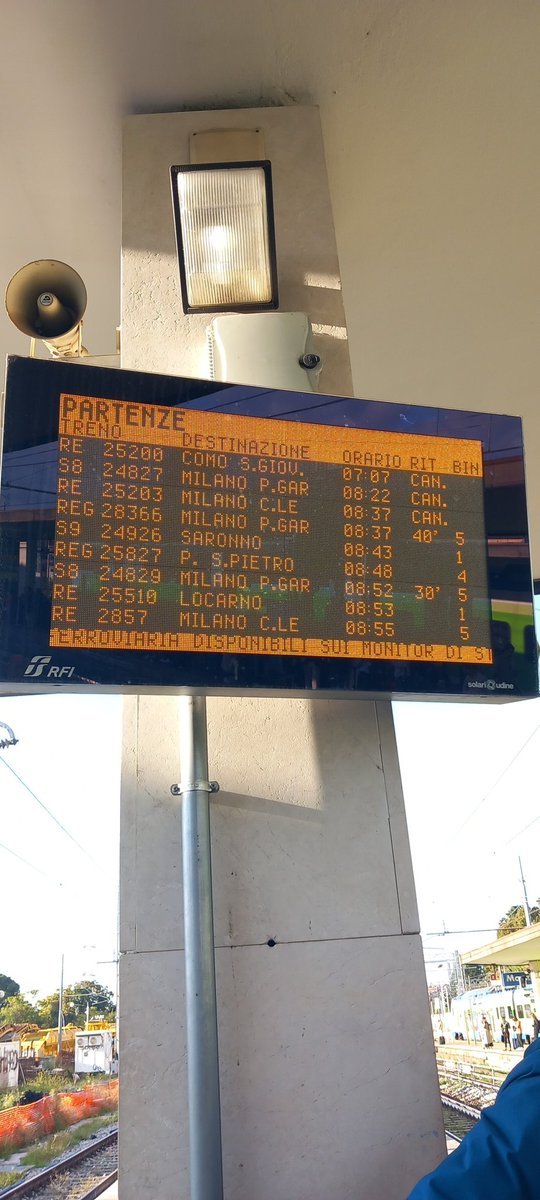 PiantalaSimone's tweet photo. @matteosalvinimi non é la CGIL a bloccare il paese ma la tua inefficienza. https://t.co/aPw8OH0PbT