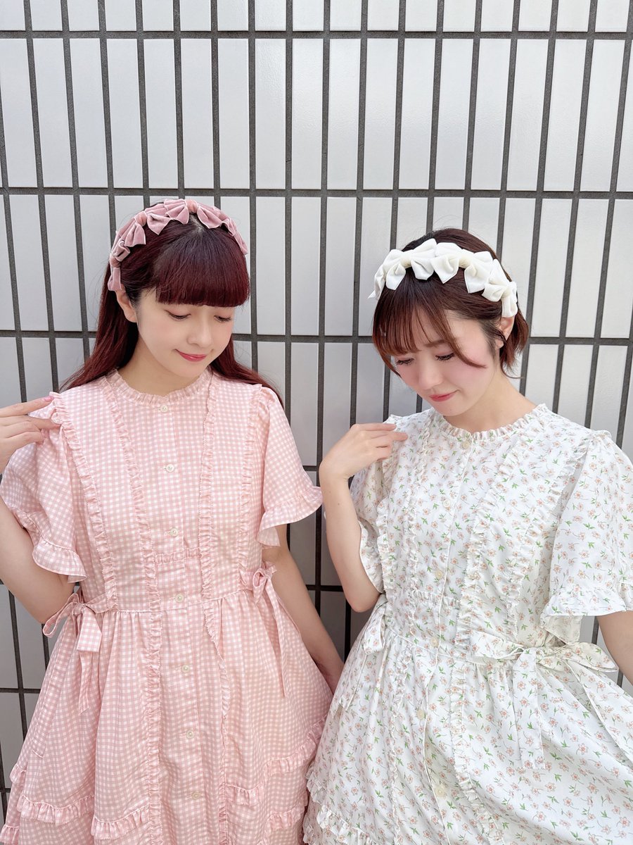 ラジオ収録でした📻 アトリエ小町ワンピース双子したょ👗 大人気