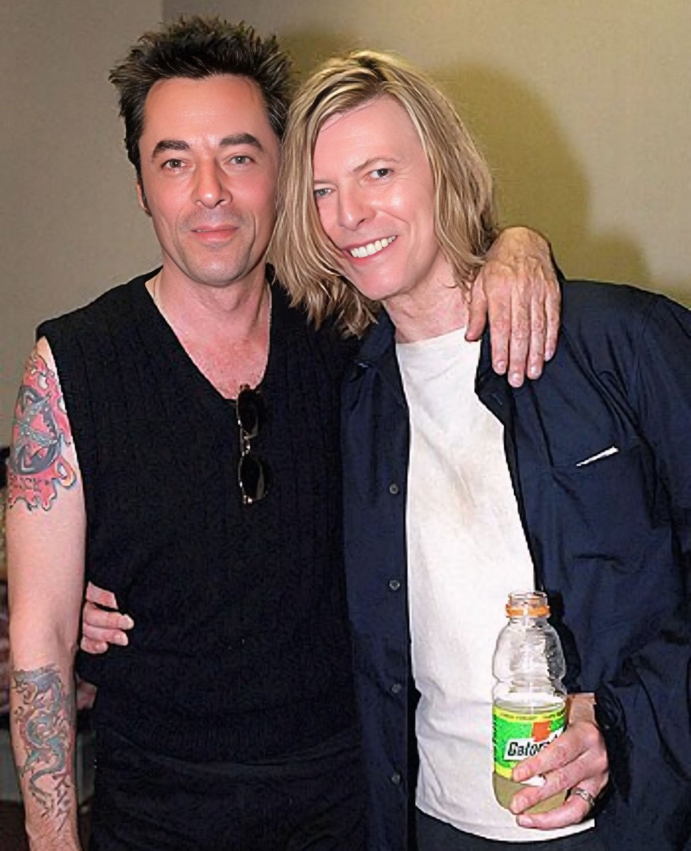 Rina_TokyoX's tweet photo. Happy Birthday Earl Slick! Guitarist for David Bowie, John Lennon, John Waite, David Coverdale and more!
大好きなギタリストのひとり、アール・スリック。名前もカッコいい!生アール・スリックも超カッコいい!ハッピーバースデー❤
#EarlSlick
#アール・スリック
#DavidBowie https://t.co/ospmvDMLFM