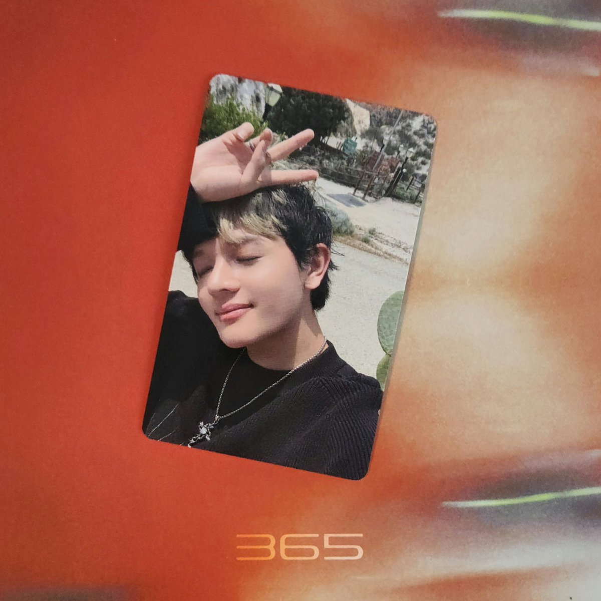 sweetynunaaa's tweet image. I finally got my calendar and my neochi!!! ᨐฅ

#ONEOREIGHT #1OR8 #NEO #YOSHIINEO