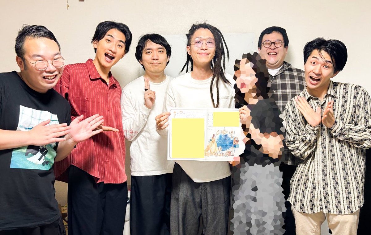 nk_he11ix's tweet photo. ぐんぴぃさんが証人になってくれて、みんなが祝ってくれました！

もののけさんにも会いたがってました！ https://t.co/uXqrHfma5w