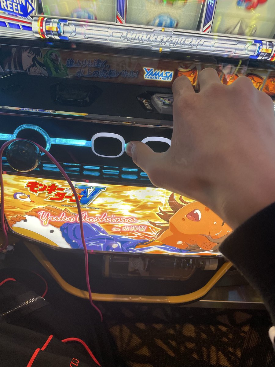 コイン持ちの良いモンキーターンツモったけど本当によく回るだけで勝てなそう