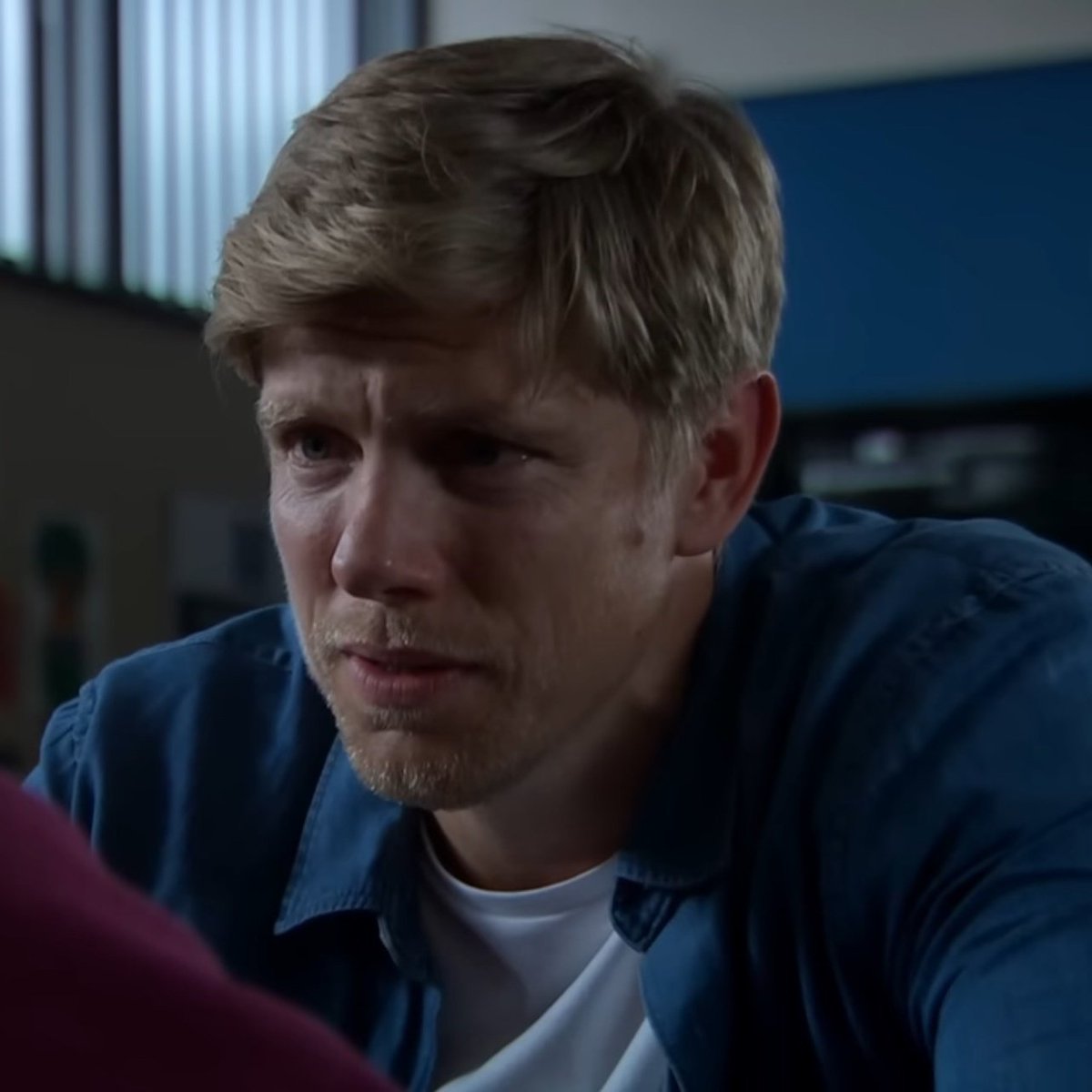 cosmictradegy's tweet photo. what a stunning gorgeous man #Emmerdale #Robron https://t.co/jxPohaNYD8