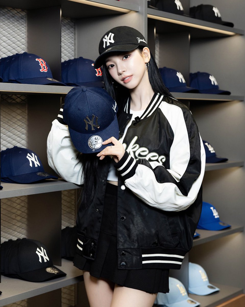 aespa KARINA visits MLB's flagship store in Seongsu, Seoul.