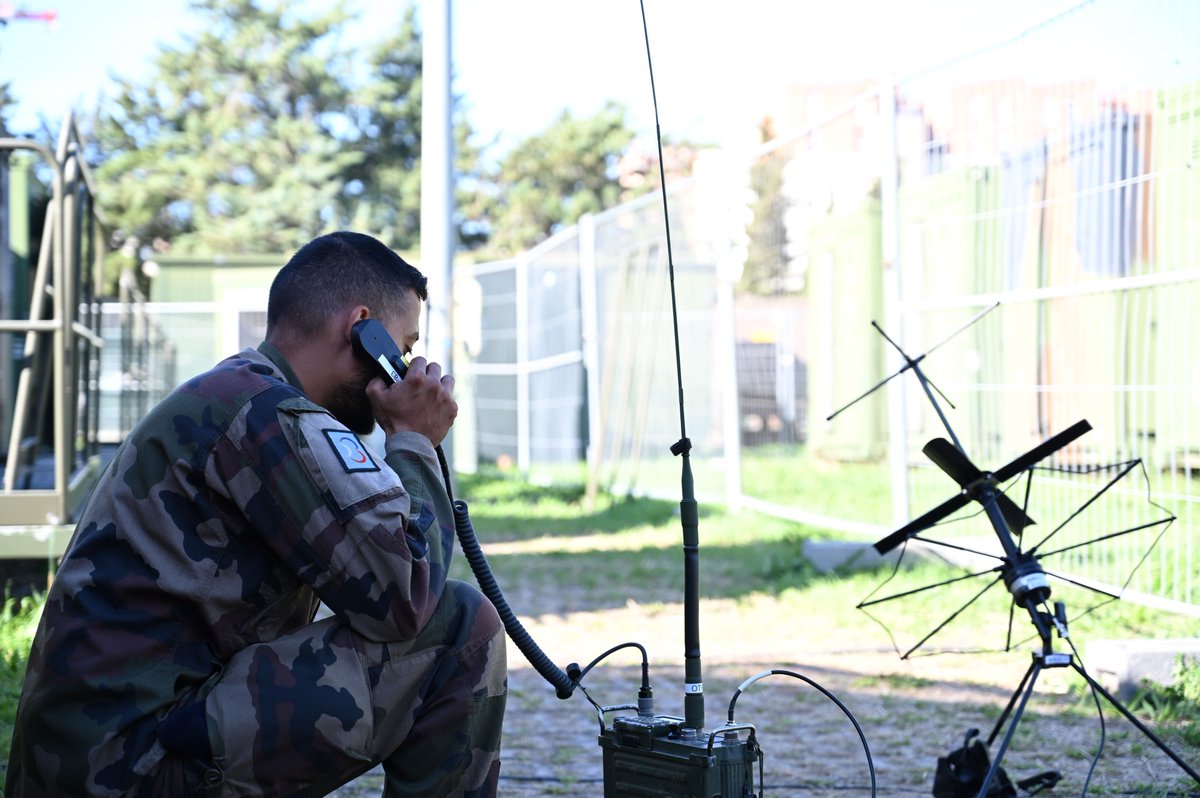 Début de la certification de nos systèmes d'information et de communication, étape clé avant l'exercice #SteadfastDagger25. Phase 1 : tester avec l'#OTAN la compatibilité de nos systèmes. Un processus de plusieurs semaines vers l'interopérabilité! #StrongerTogether