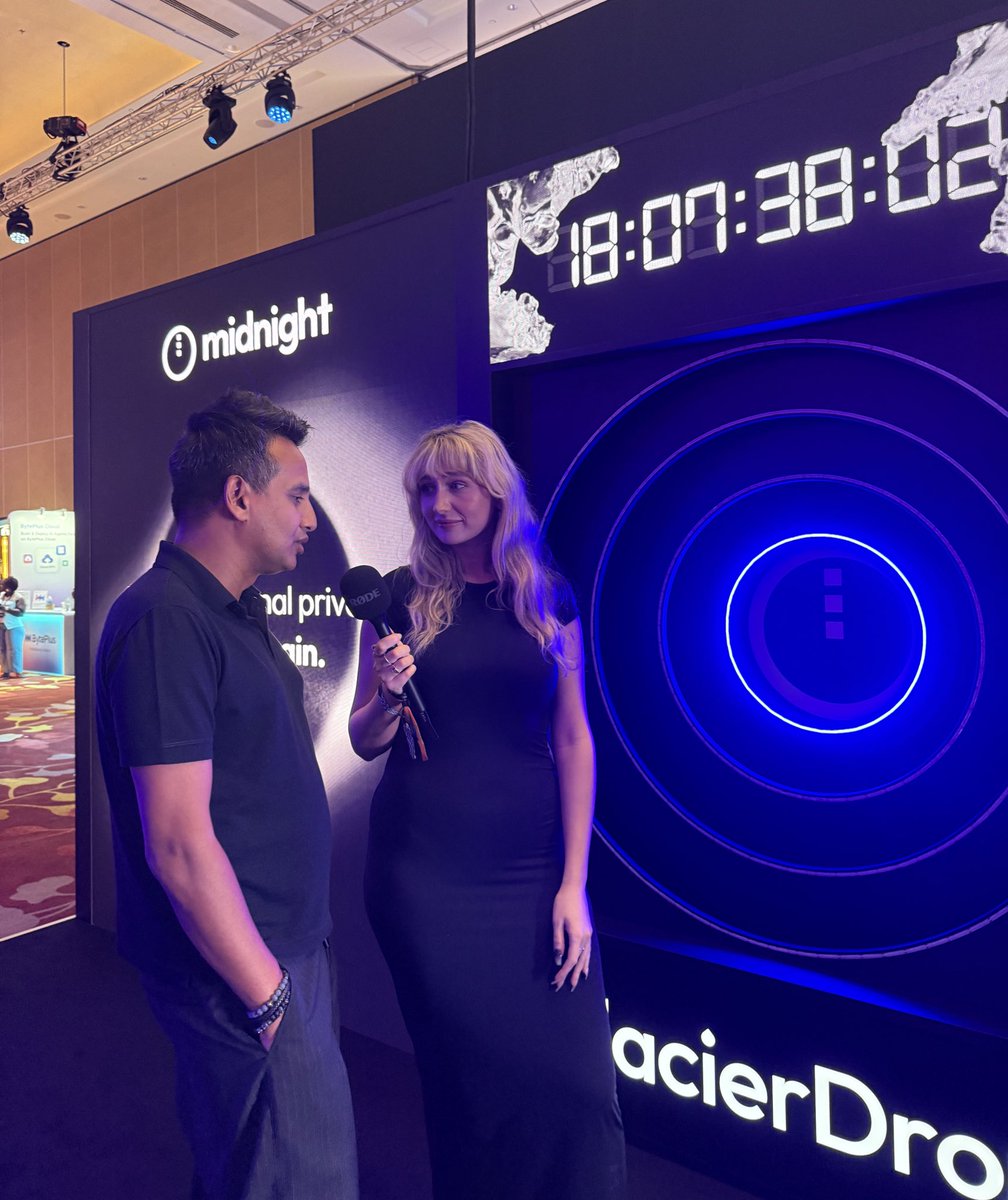 LoLoCoding's tweet image. BTS of @lilybrodi &amp;amp; @F_ZK_Now who are chatting all things @MidnightNtwrk!!
