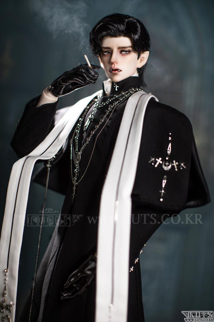 ✨Comming Soon
Grand Senior Delf OBERON Vampire ver Limited