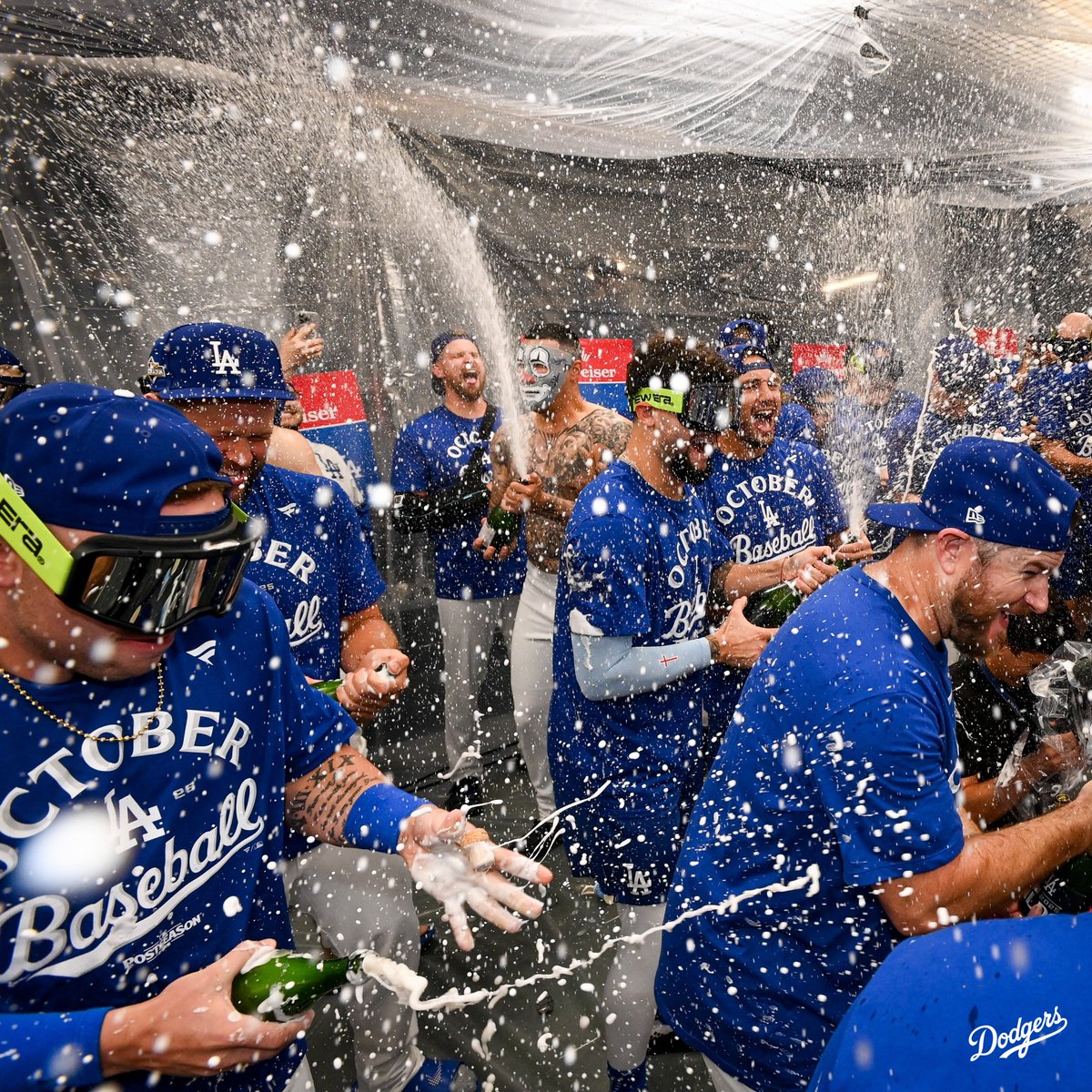Dodgers's tweet photo. Clinch vibes. https://t.co/ZFOd5se8Mw