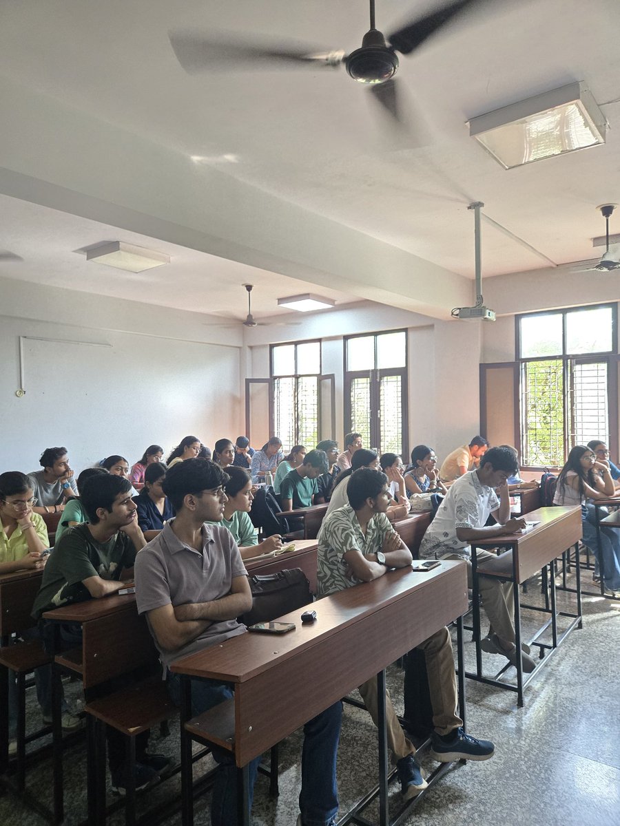 The Symposium Society- Hindu College tweet media