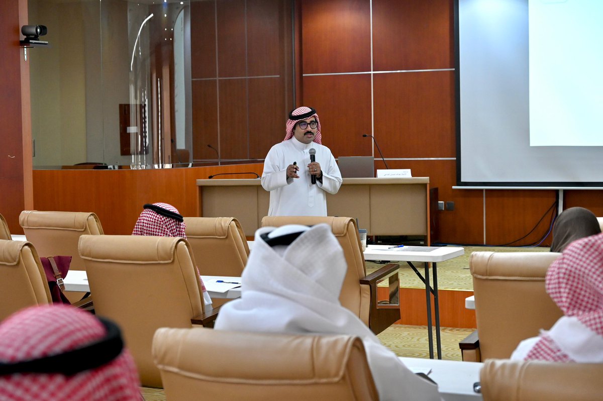 الجهاز الإداري بالنيابة العامة ينطم دورة تدريبية حول أساسيات خدمة العملاء والتميز في التواصل

#البحرين
#النيابة_العامة 

instagram.com/p/DPTDdlrArVB/…