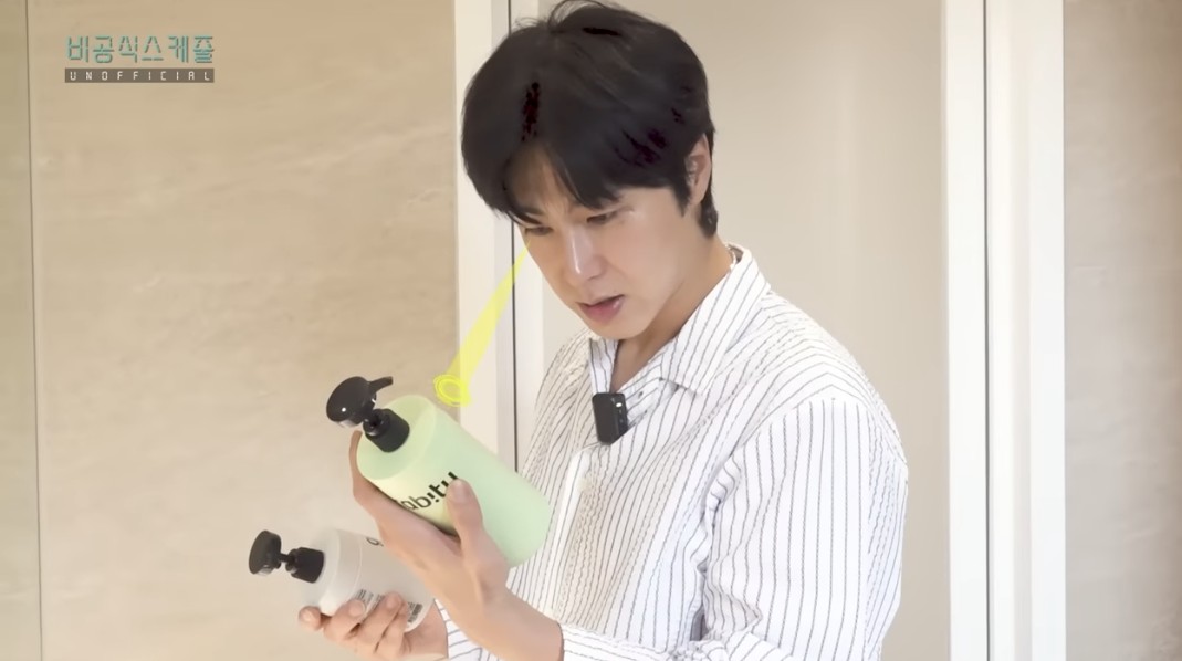 ForeverYUNHO tweet media