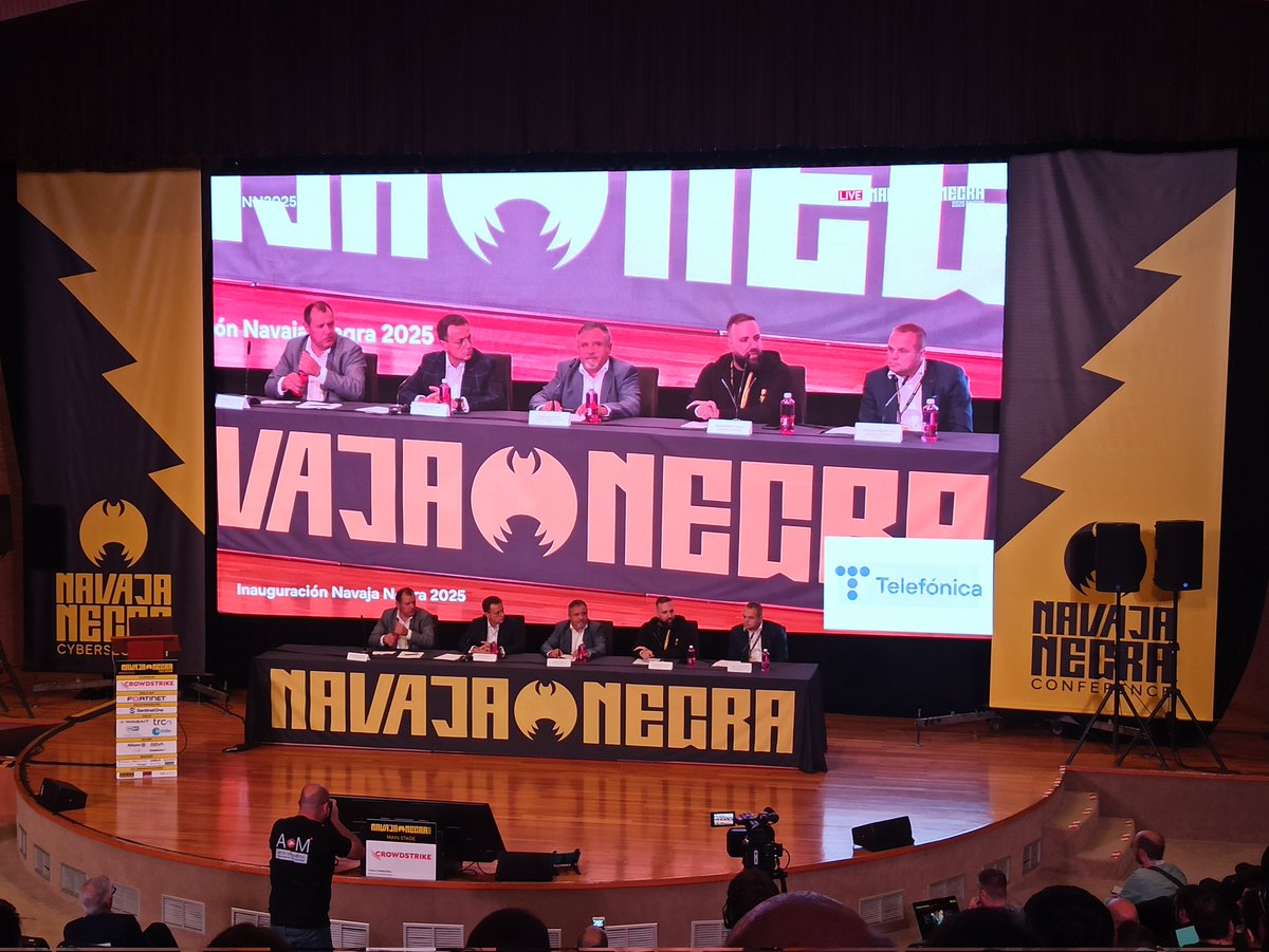 Buenos dias desde <a href="/NavajaNegra_AB/">Navaja Negra Conference</a> !  🚀
Un placer coincidir con tantos profesionales y asociaciones amigas de la ciberseguridad.
¡Nos vemos en las charlas y pasillos! 👋👾 #NN2025