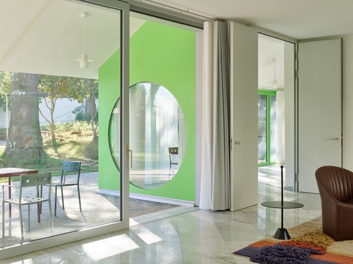 Lütjens Padmanabhan 
Residence of the Swiss Ambassador in Algiers

hicarquitectura.com/2025/10/lutjen…