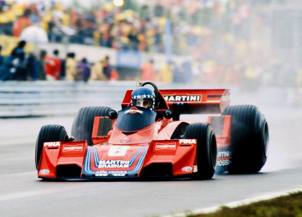 #OnThisDay in ’77 pole man James Hunt (McLaren M26) won the #USGP at Watkins Glen from Mario Andretti (Lotus 78), but the early star of a wet race was Hans-Joachim Stuck (pic), who led in spectacular fashion in this Brabham BT45B until he spun off on lap 15.