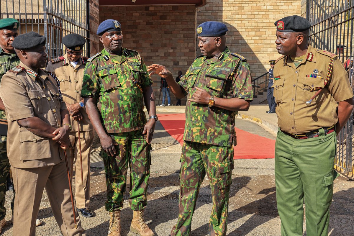 MkarabatiEl2's tweet photo. As CS @kipmurkomen wraps up the Jukwaa la Usalama public forum in Nairobi, expectations are high: clear policy direction, stronger community–government collaboration, and lasting reforms that secure Kenya’s future.

#JukwaaLaUsalamaKE #SecurityForAll #Usalama https://t.co/AEy1O3wsPN