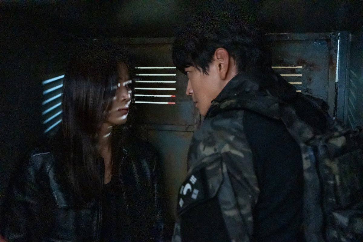 enough time has passed
where is the news of their next project

#JunJiHyun #KangDongWon