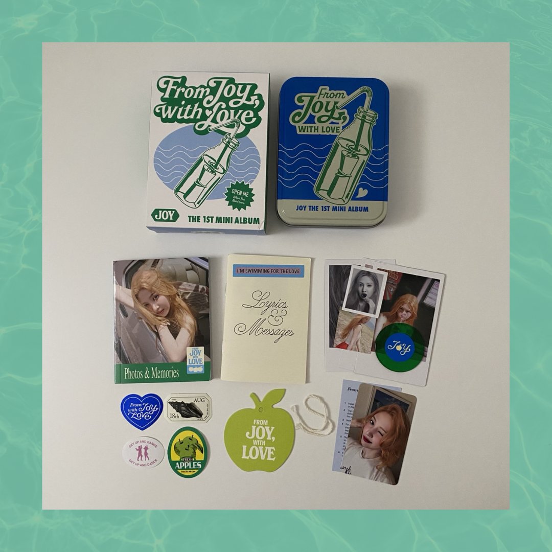 multifangrl97's tweet photo. we’ve got (joyful) mail!

📪🍏🥤⛱️🍦☀️🌊

totally obsessed with the tin box packaging concept~so retro and creative!!! 💯👏

thank you ligaya for this amazing album~always been proud of you!!! 💚

#FromJOYwithLOVE #1stMiniAlbum
#JOY #JOYLO #RedVelvet https://t.co/uHZR5Dejp7