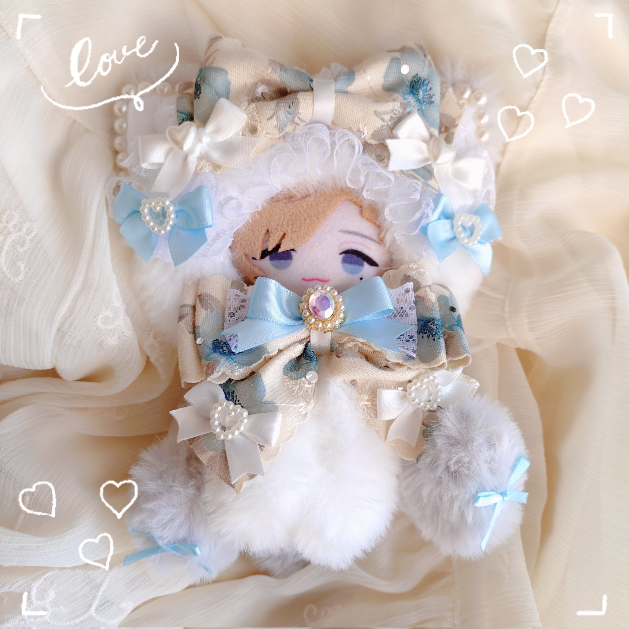 Lily (@Lily_handmaid) / X