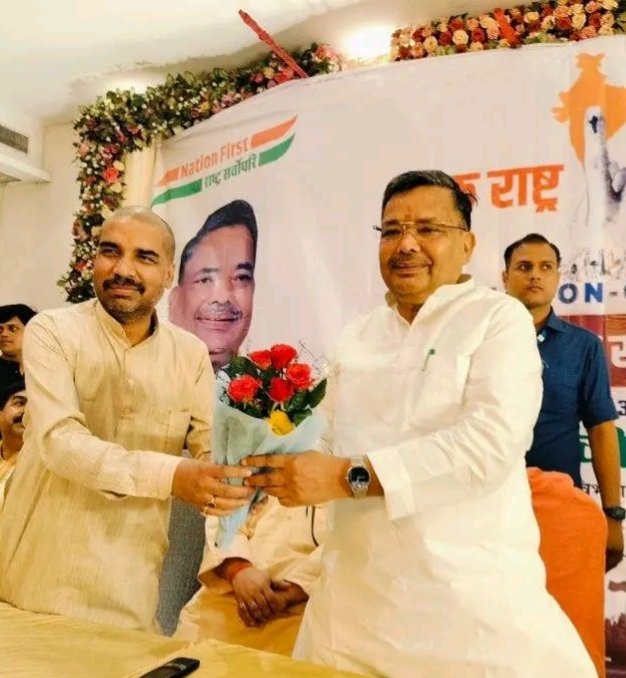 उत्तर प्रदेश सरकार में कैबिनेट मंत्री पर्यटन एवं सांस्कृतिक विभाग फर्रुखाबाद जिला के प्रभारी मंत्री आदरणीय श्री जयवीर सिंह जी को जन्म दिवस की ढेर सारी शुभकामनाएं प्रभु श्री राम की कृपा हमेशा बनी रहे ऐसी कामना करते हैं।
#RSS100Years
#BJP4IND
#BJP4UP
#NarendraModi
#JPNadda