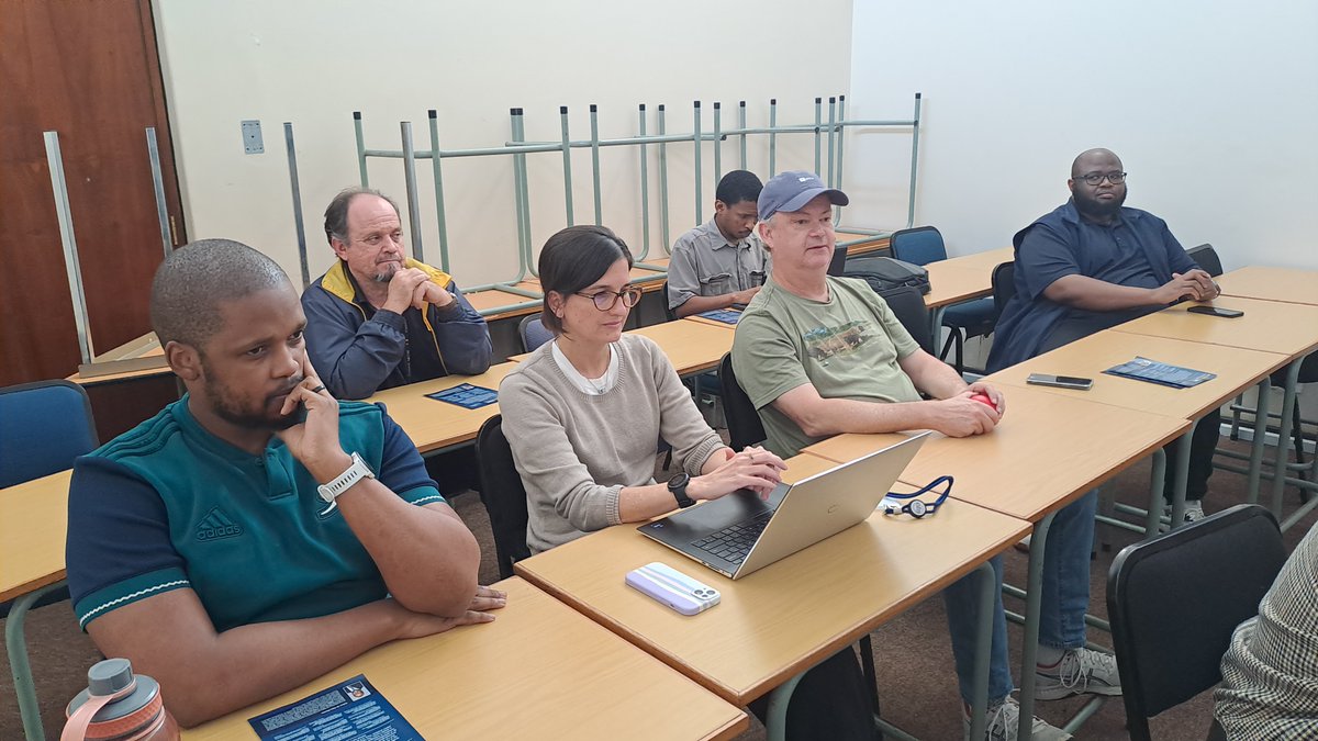 MandelaScience's tweet image. ✨ The Dept of Statistics hosted Dr Farai Mlambo for the launch of A Survival Guide for Every Postgraduate Journey. From imposter syndrome to small wins. He reminded us the PhD/Master’s path is tough, but deeply human. 👏 #mandelauni #PostgradSuccess #BookLaunch