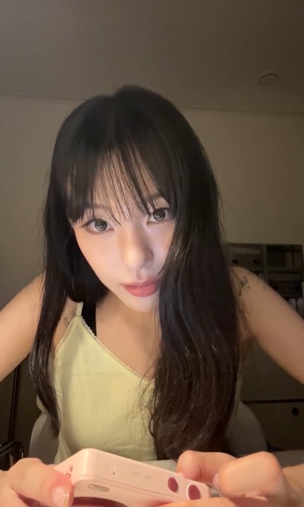 노제 얼굴 tweet media