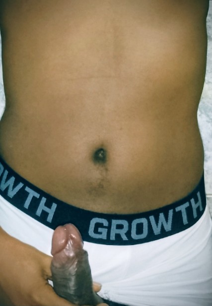 NegroSedutorX's tweet photo. De zero a herói em tempo recorde... Vem medir e ver se cabe na sua mão! 😉🍑 #EvoluçãoRápida #DesafioAceito https://t.co/hdEEAKnnLZ