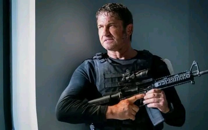 Gerard Butler tweet media