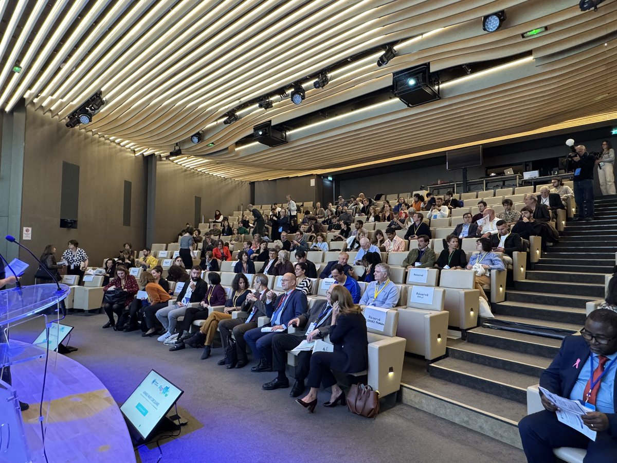 🚀Coup d'envoi à Issy-les-Moulineaux de la 9e édition de Grand Paris Circulaire, l'évènement de <a href="/GrandParisMGP/">Métropole du Grand Paris</a> dédié à l’économie circulaire et solidaire. 🔄

<a href="/ASantini_Issy/">André Santini</a> | <a href="/Issylesmoul/">Ville d'Issy-les-Moulineaux</a> | <a href="/Xavier_Lemoine/">Xavier Lemoine</a> | <a href="/PavageauFloren2/">Pavageau Florence</a> | <a href="/LPNews_IDF/">La Poste Groupe IDF</a>