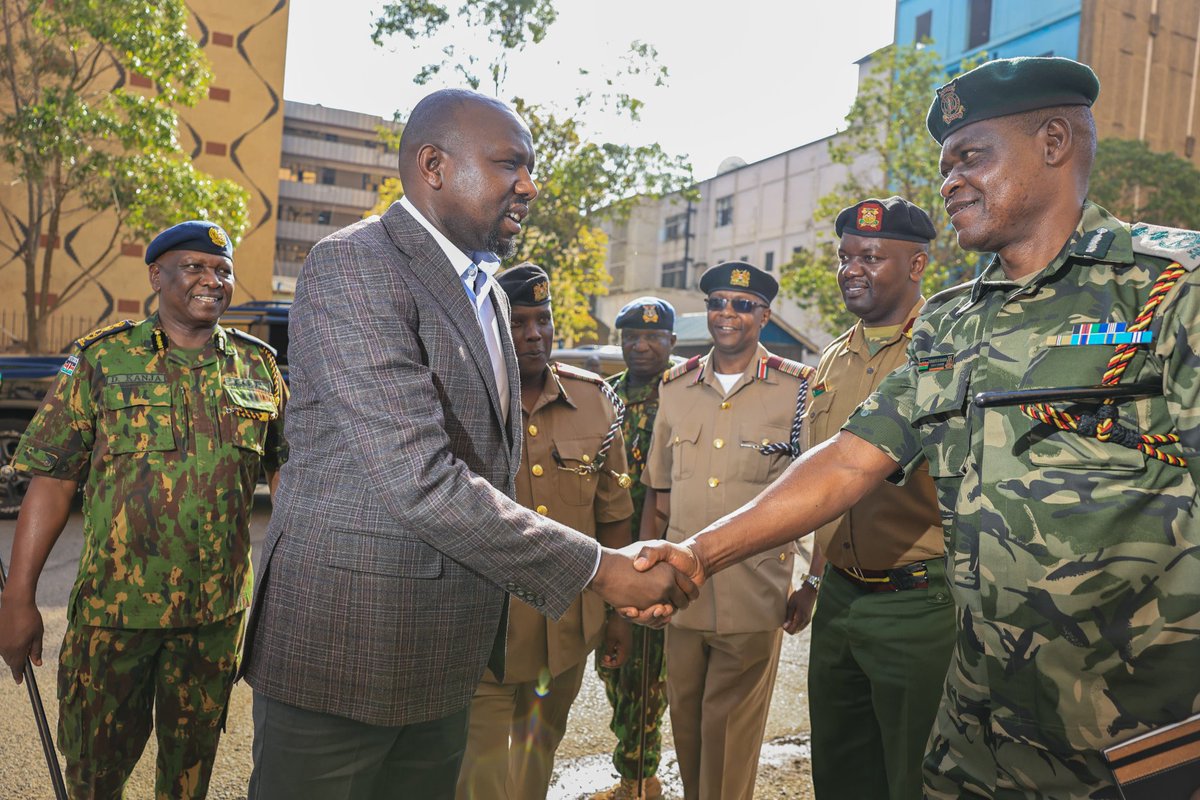 MkarabatiEl2's tweet photo. As the 48th &amp; final Jukwaa La Usalama lands in Nairobi, tough issues like urban crime &amp; gangs, drug abuse, ID services,  coordination of security units, and public demand for real accountability &amp; action await.

The true essence @kipmurkomen envisioned in the
#JukwaaLaUsalama https://t.co/eHjVaTXgQC