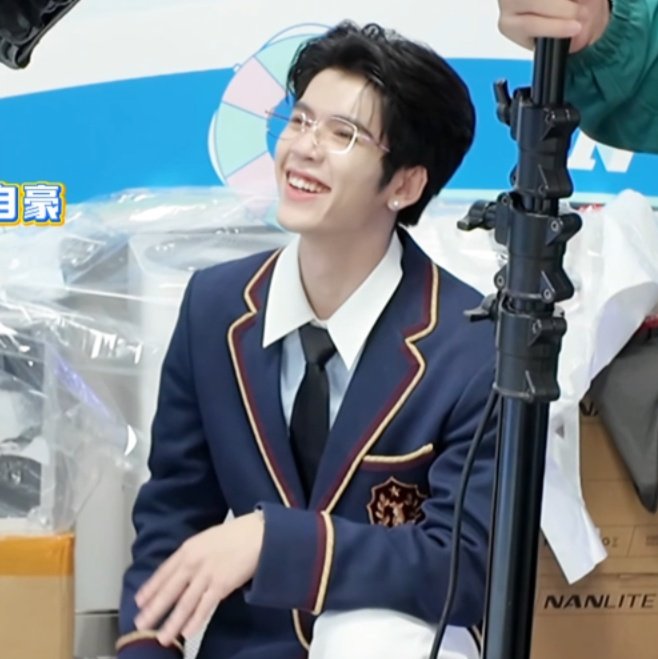 ดรณ์เหมาะกับประโยค โคตรเท่เลยคับคนน่ารัก🥺

#DORN #佑泷 #DornKhumraj 
#NexT1DE_DORN  #NexT1DE