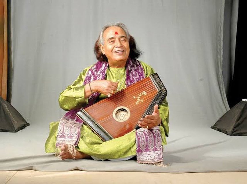 A heartfelt tribute to Pandit Chhannu Lal Mishra, who transcended the boundaries of a gharana and mastered various styles of music. 

Over his seven-decade-long career, he received numerous awards and accolades, including the Padma Bhushan and … ( 1/3 )