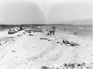 📸Ep, això és aquest divendres.

🌊Cent anys d'una platja de pel·lícula!!

👉amicscastell.blogspot.com/2025/10/inaugu…