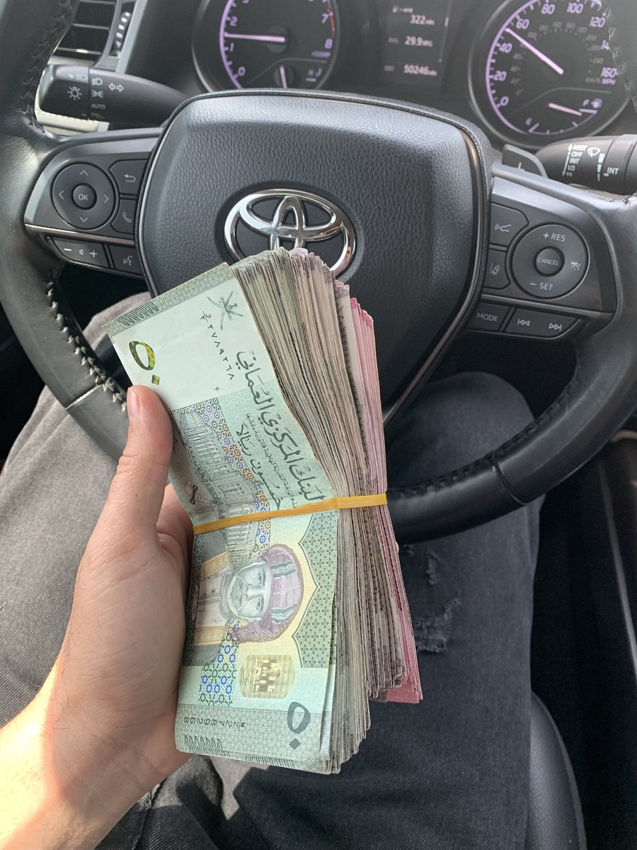Erfanstd's tweet photo. وقتی پول کشورت بی ارزش باشه همین یه ذره میشه ۲میلیارد https://t.co/UNE258FNll