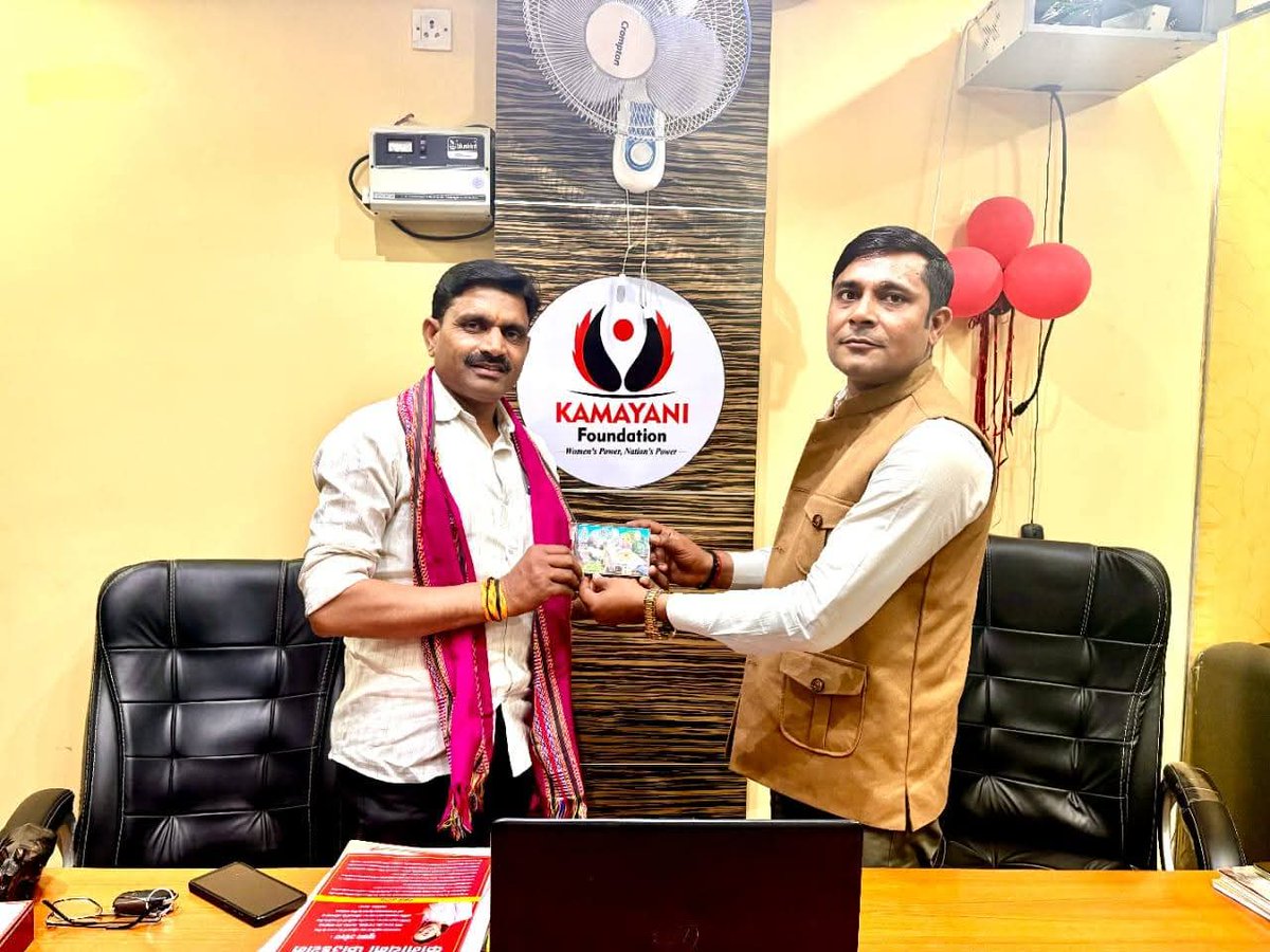 KamayaniFNGO's tweet image. भारतीय जनता पार्टी गौतमबुद्धनगर ज़िला आईटी संयोजक, श्री @CMBhardwaj1 जी आपको जन्मदिवस की हार्दिक बधाई एवं अनंत शुभकामनाएं  🎉🎉

प्रभु श्री राम जी की कृपा सदैव आपके साथ बनी रहें, आप स्वस्थ रहें और दीर्घायु हों 🙏🙏

 #GreaterNoida #AllFriends #kamayanifoundatio