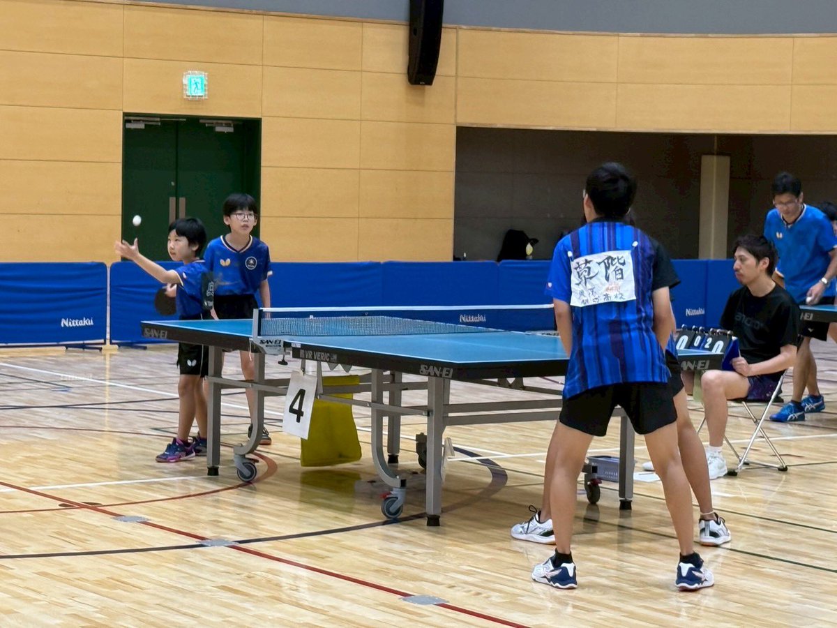 荒川区民大会ダブルスの部でジュニア生が結果を残しました✨

&lt;女子ダブルス&gt;
優勝🏆🥇
3位入賞🥉

卓球を初めて間もないティーンズクラスの選手も、大人や中高生相手に頑張りました👏

今月にはシングルスの大会もあるので頑張ります🏓

#Tortoiseジュニア 
#Tortoiseティーンズ 
#荒川区民大会