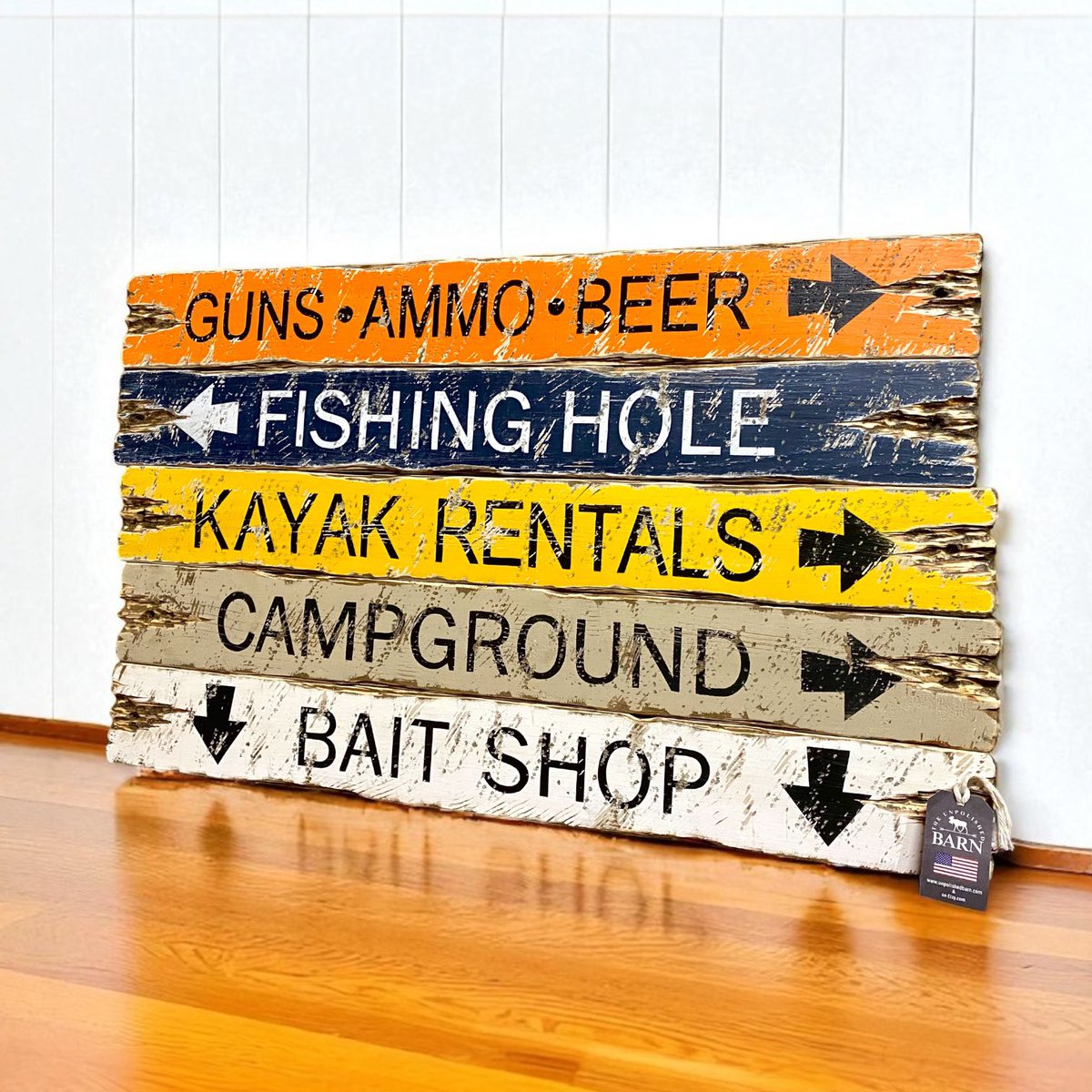 Add a pop of color with this outdoorsman sign set!! Would look great in a rustic lake house or log cabin!
#fishing #fishingislife #fishingaddict #camplife #loghomeliving #rustichomedecor #cabinlife #cabinliving #lodgedecor #outdoorsman #rusticwallart #madeinmaine