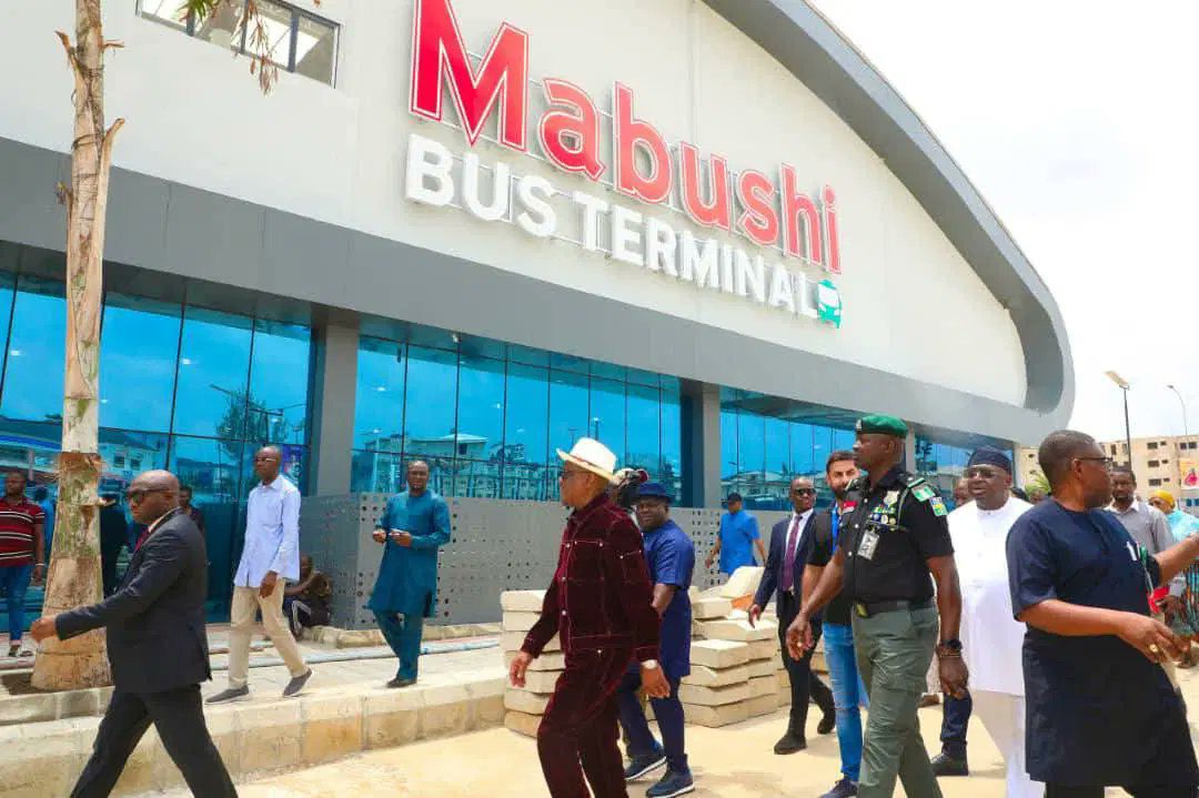 callmequeenKa's tweet photo. Like Lagos BRT transformed mobility, Abuja's terminals could too. But only if we start. No more delays! #WikeOpenTheTerminals https://t.co/ZNj8eur4s9