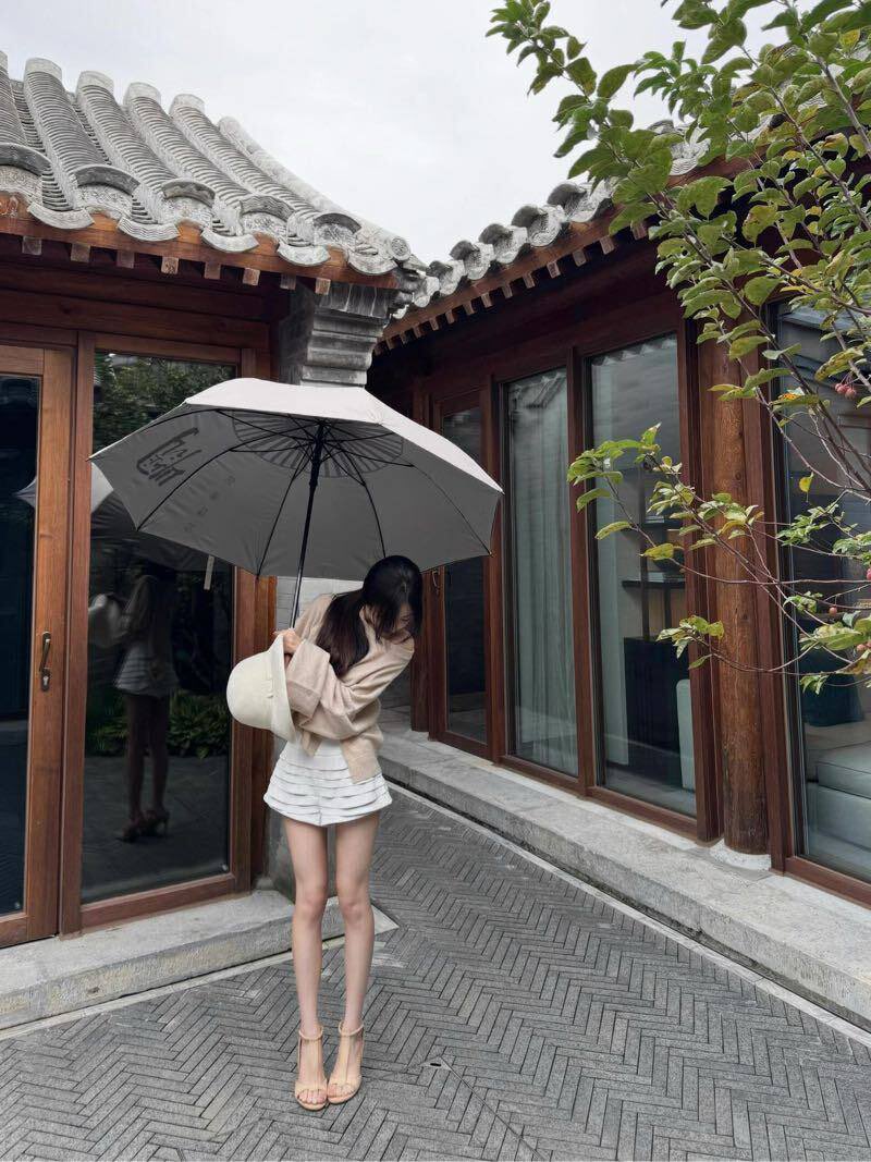 福利姬灵灵全球cos外围经济（全国独家资源）分享的黄推图片2 - 网红私拍内容