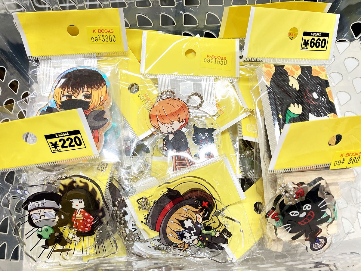 入荷情報】 #TOP4 アクキーやステッカー、アクリルスタンドなど 各種
