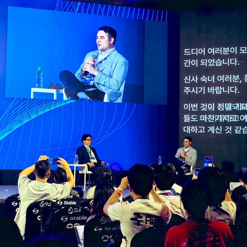 OAX_Foundation's tweet photo. ✨Korea Blockchain Week 2025: Highlights you simply shouldn't miss! 🇰🇷✨

Hey fam, apart from #Token2025, the recent Korea Blockchain Week has also driven a lot of focus and hype on the growing #crypto ecosystem in Asia. 🌏

#KBW2025 was held from September 22-28 in Seoul, featuring keynote speeches, panel discussions, interactive workshops, project exhibitions... 🗨️ and not to mention, extensive networking opportunities focused on blockchain innovation, #AI, #DeFi, real-world assets (#RWAs), #stablecoins, and digital regulation. 🌐

Here are some key highlights we'd like to share ⬇️

1⃣ Notable speakers and leaders were present at the conference, including Donald and Eric Trump Jr (virtually 🖥️), TJ Miller, Tristan Thompson, Bo Hines (CEO, #Tether), Tom Lee (Charman, #BitMine), Justin Sun (Founder, #TRON), and more. Even #CZ landed in Seoul that week for #BNB Seoul, so it was certainly a vibrant atmosphere of BUIDLers in Korea that week! 🎉

2⃣ Tom Lee, in a panel session during Korea Blockchain Week, mentions he still believes $ETH will reach $12,000 to $15,000 for $ETH by the end of the year. #Bullish, indeed! 

3⃣ Tristan Thompson, also featured in the @Coindesk video below, shares a helpful nugget of advice that he's also given his teammates at the #NBA 🏀: 

“Hold it long term, guys. Think long. The same way you bet on yourself to get to the NBA, you gotta bet on these coins and bet on the space.” 📈

4⃣ Arthur Hayes (CIO, #Maelstrom) claims he can see Bitcoin rise to the $1M range in 2028, believing we could potentially be in a bull cycle until then. 

5⃣ Side events and #networking opportunities were aplenty: there were over 400 official side events across #Seoul venues, including institutional mixers (e.g., with #Blockdaemon, #AhnLab, #Core, #Nodit), #hackathons, art showcases, cultural celebrations, and K-culture nights like Nodit Pocha hosted by 0G Labs and #Tokenpost. 🍻 

Seems like it was positive vibes all around throughout Korea Blockchain Week, both for the main event and side events! 👏 

As crypto continues to grow in the #Asian ecosystem, we'll definitely see more of these conferences and events pop up in this region, and we can't wait. 🤩

Photo credits 📷 @zGuz @MaelstromFund @stable