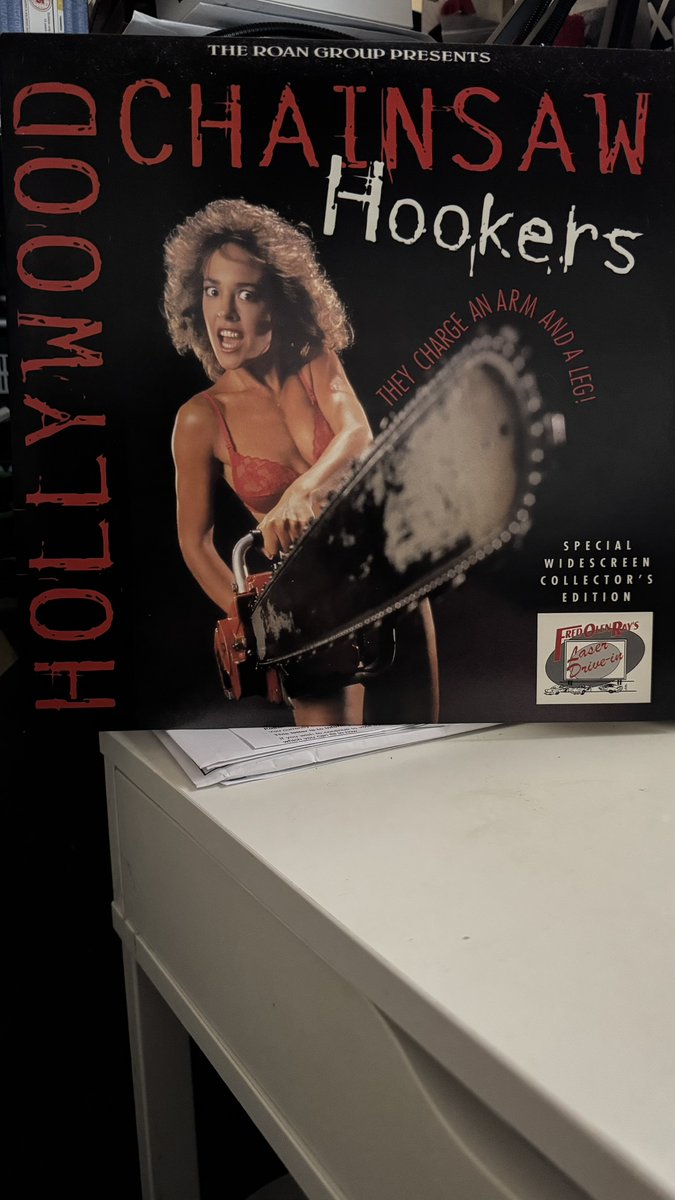 Ponyhead tweet media