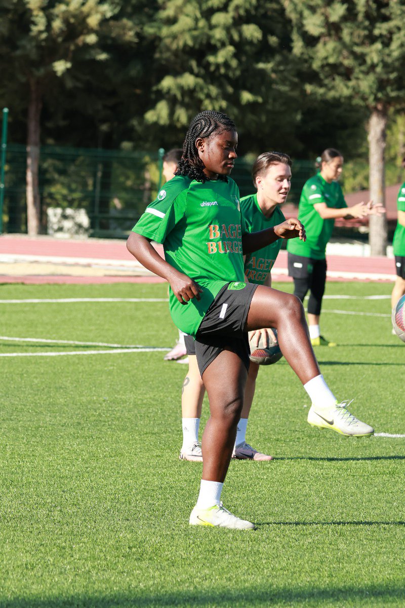 The beginning of a new and exciting journey 💚🖤

It can only be God! 

#3Y3ADOM